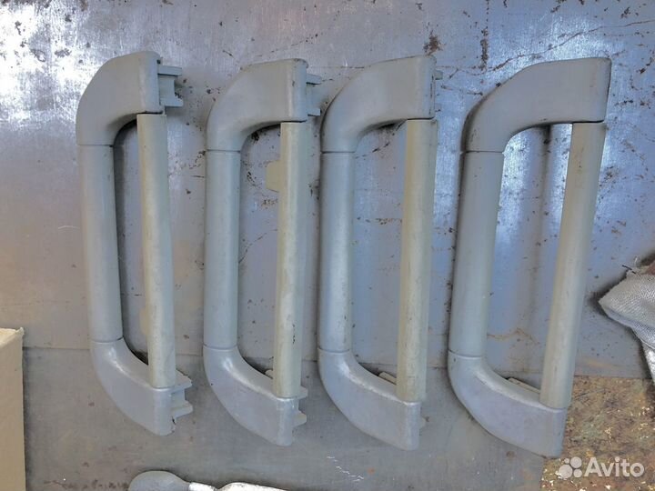 Е39 ручка салона потолочная