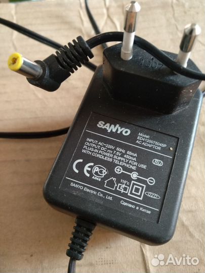 Зарядное устройство sanyo