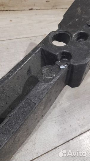 Абсорбер переднего бампера Toyota Camry Xv70 С