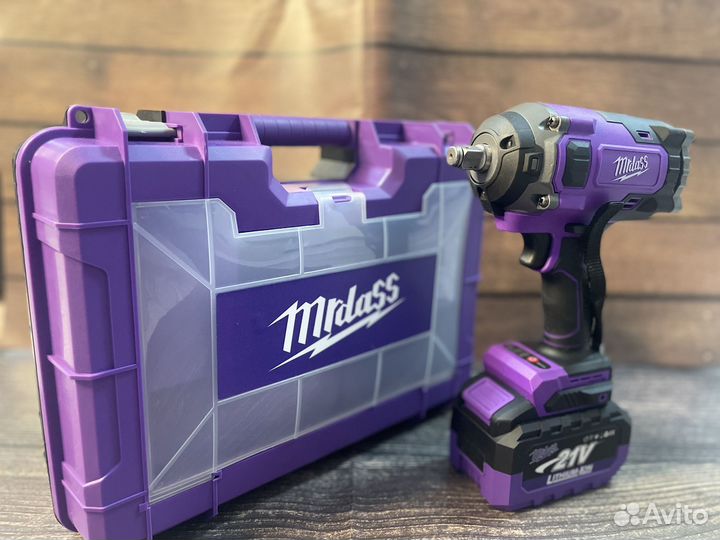 Гайковерт ударный аккумуляторный