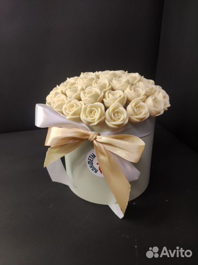 Розы из Бельгийского Шоколада - 37 шт в Коробке