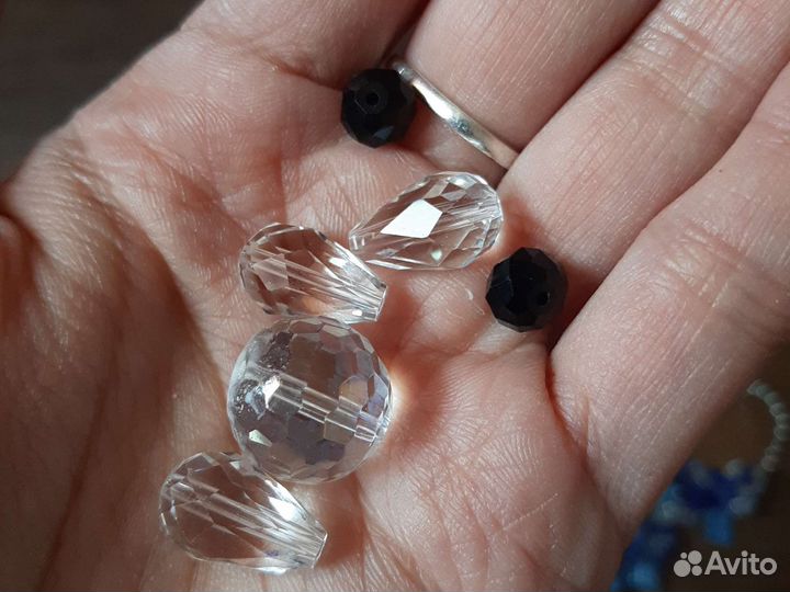 Бусины от бус разные