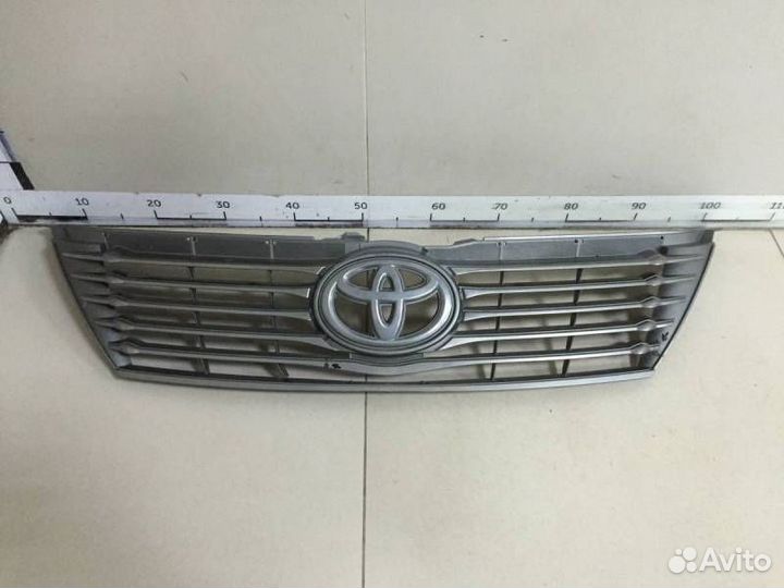 Решетка радиатора Toyota Camry V50 2011-2017