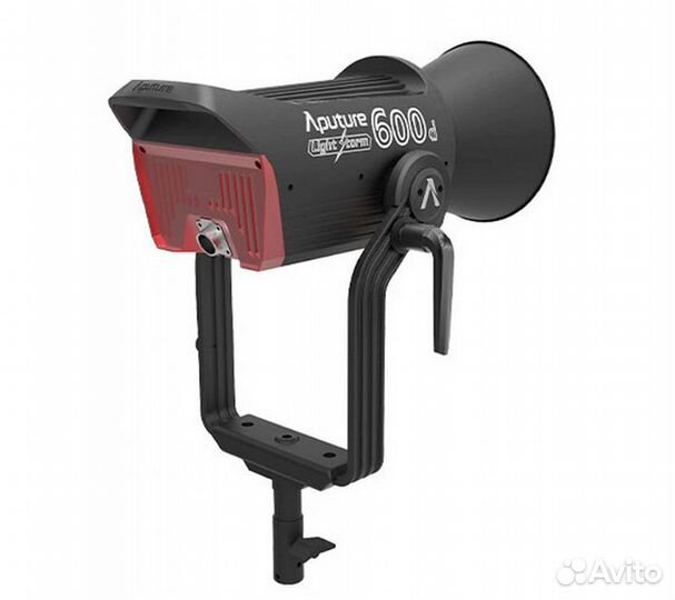Светодиодный осветитель Aputure Light Storm LS 600