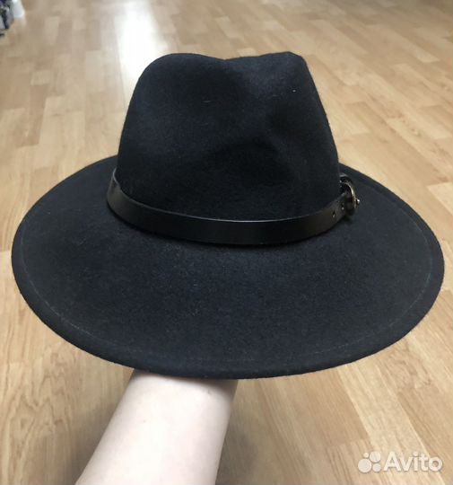 Шляпа женская Massimo Dutti