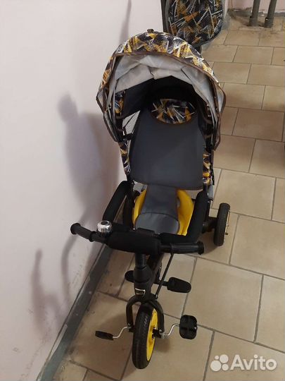 Детский велосипед с родительской ручкой