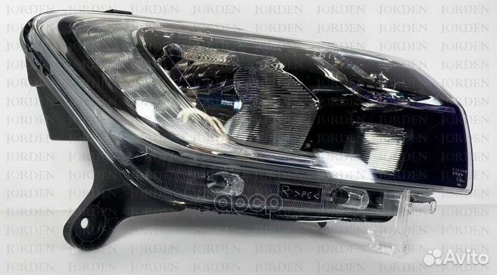 Фара Renault Logan II с 2018 г. прав