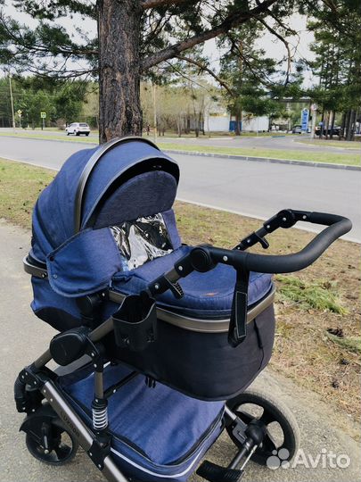 Продам детскую коляску LuxMom 555 2в1