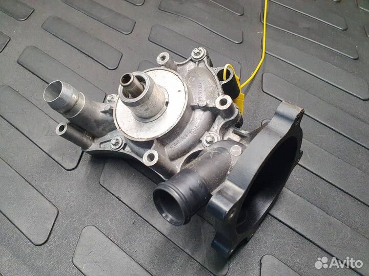 Водяная помпа Audi A8 D3/4E рест. 2007 079121014F