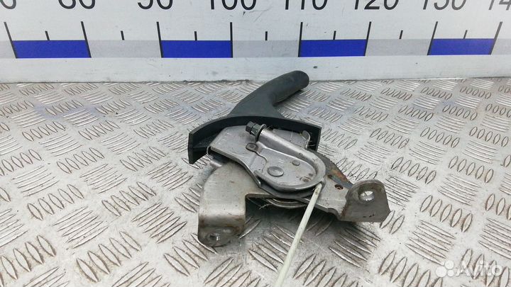 Рычаг ручного тормоза (ручника) Toyota RAV4