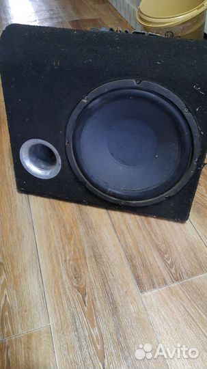 Сабвуфер рабочий