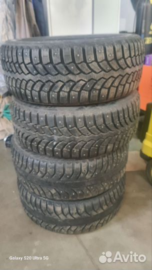 Bridgestone Blizzak Spike-01 245/50 R20