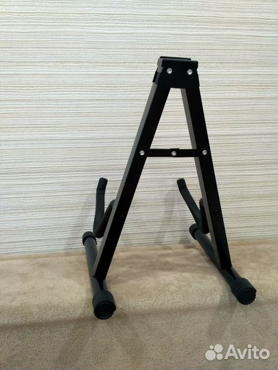 Универсальная стойка для гитары (электро, акустика