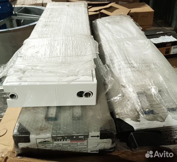 Радиатор отопления Vulcano 300х1100мм тип 22 Рkkp