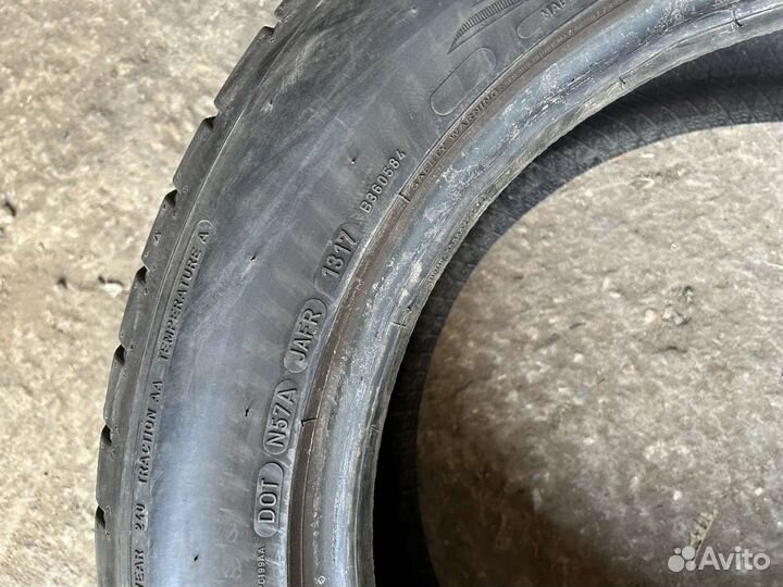 Dunlop SP Sport Maxx RT 235/55 R17