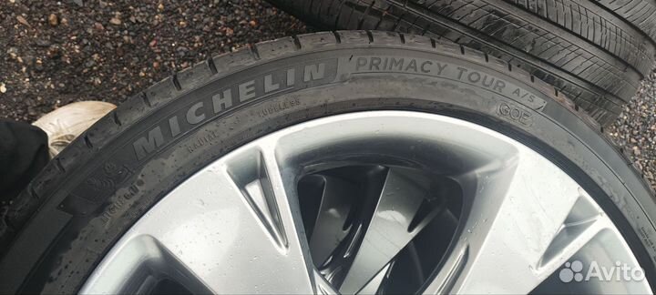 Колеса Genesis gv80 R22