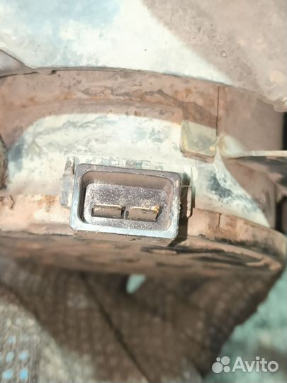 Вентилятор охлаждения Ford Mondeo II 1.8