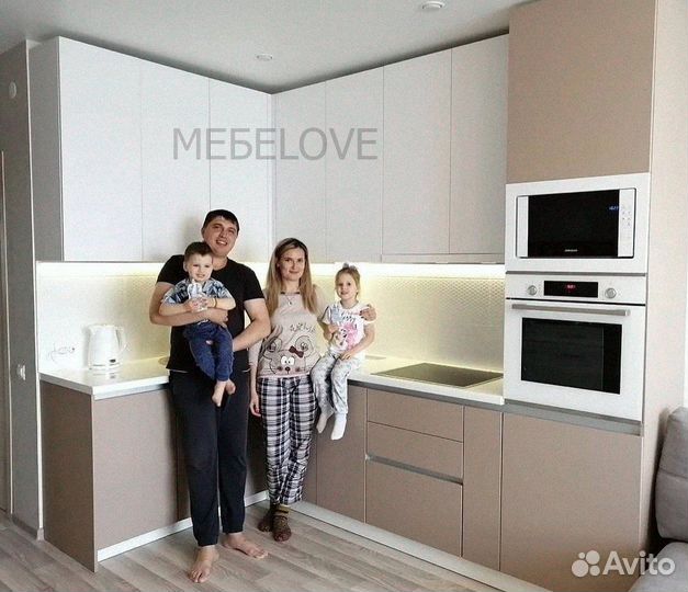 Кухонные гарнитуры на заказ с техникой