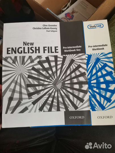 New english file pre-intermediate workbook + key