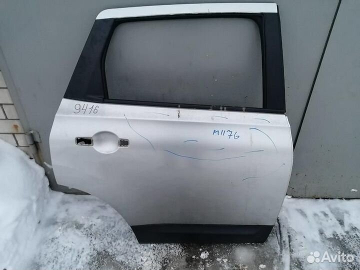 Дверь задняя правая Nissan Qashqai+2 JJ10E