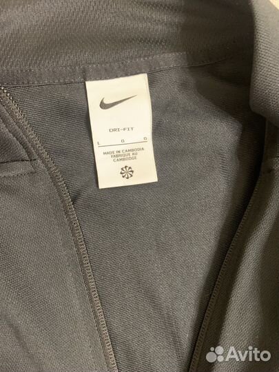 Мужской спортивный костюм nike