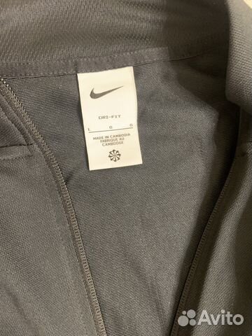 Мужской спортивный костюм nike