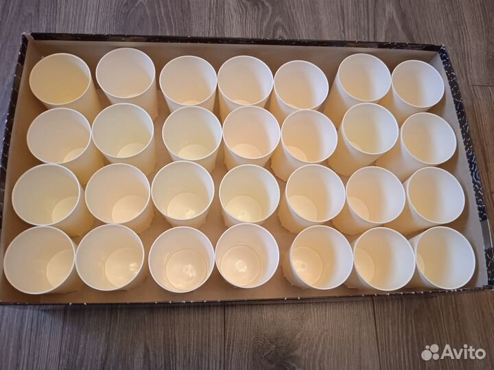 Пластиковые многоразовые стаканы