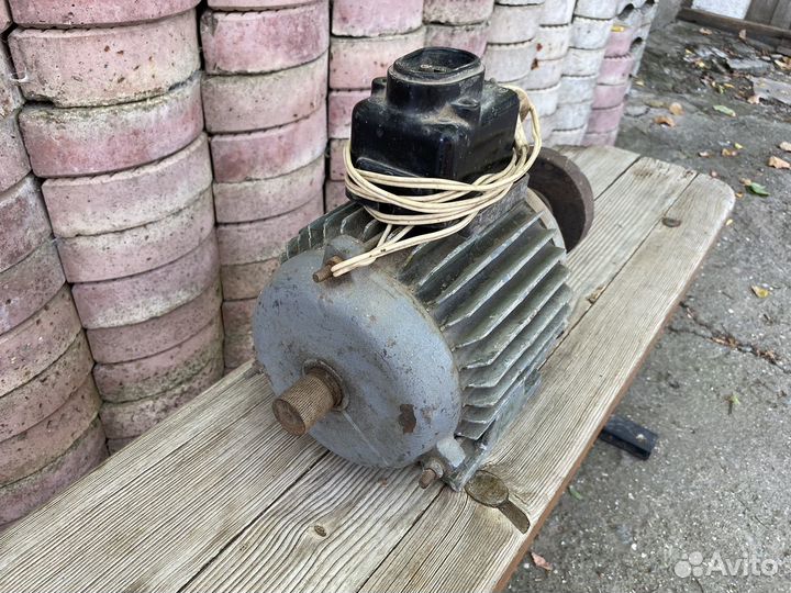 Электродвигатель