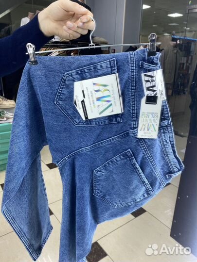 Джинсы бананы zara