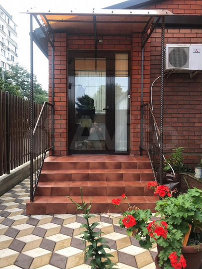 Комната 30 м², 1/4 эт.