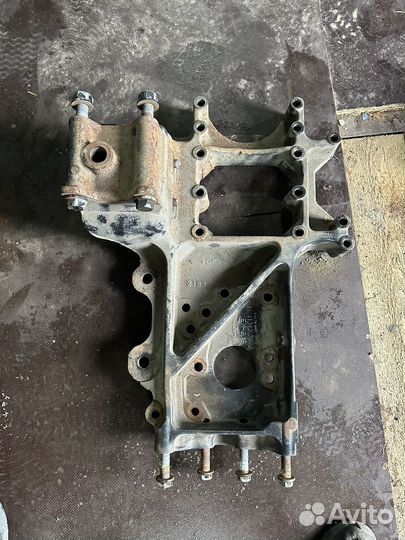 Кронштейн рессоры левый Man 81413133013