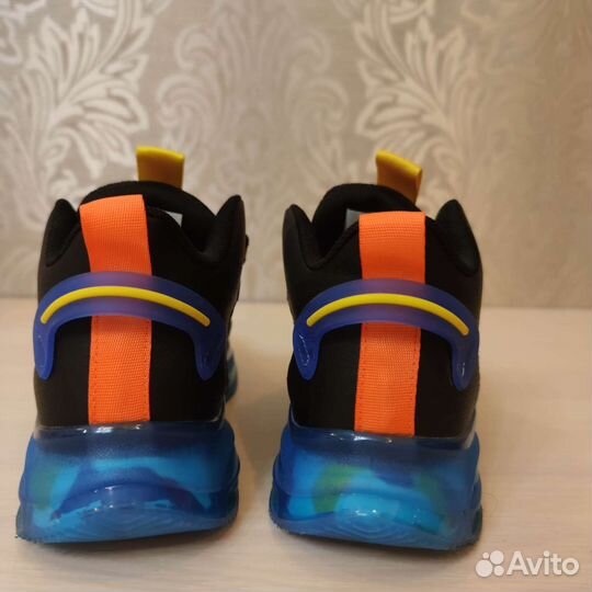 Кросовки reach