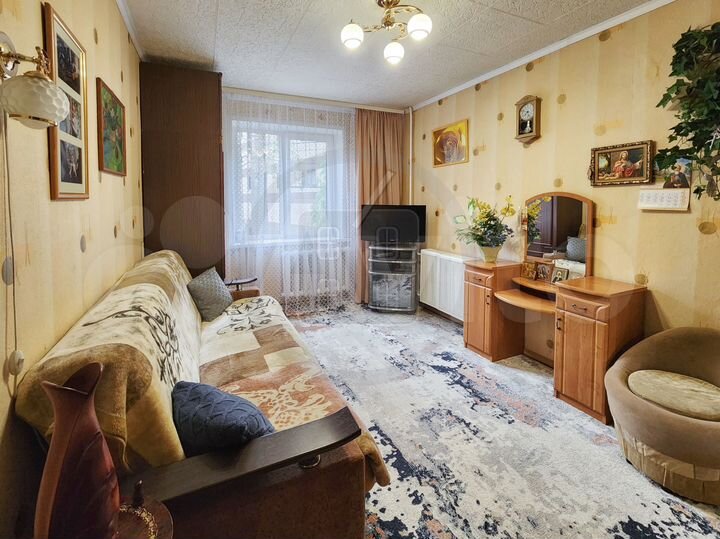 2-к. квартира, 52,9 м², 1/9 эт.