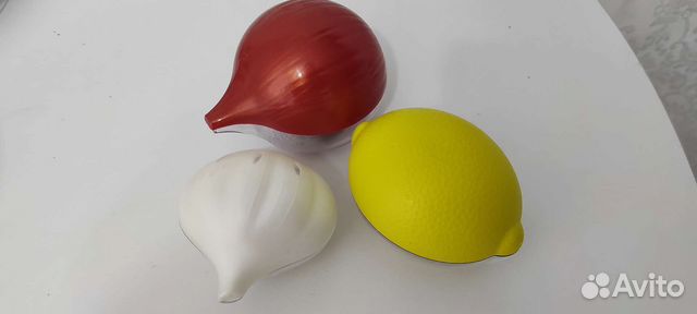 Набор из контейнеров для лука, чеснока и лимона