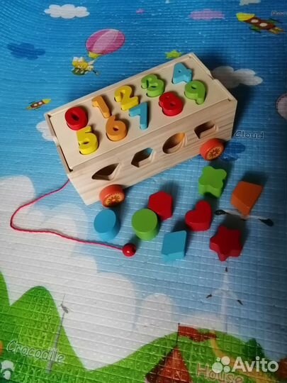 Игрушка-сортер «Машинка»