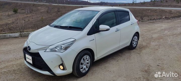 Toyota Vitz 1.5 CVT, 2018, 52 000 км