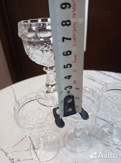 Хрустальные маленькие рюмочки