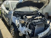 Nissan Qashqai 2.0 CVT, 2014, битый, 125 000 км, с пробегом, цена 750 000 руб.