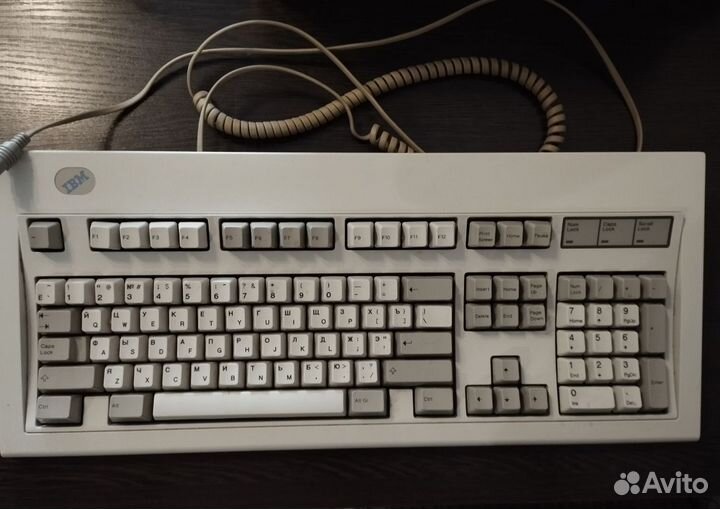 Клавиатура IBM Model M (механическая)