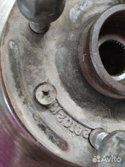 Кулак ступица диск Chevrolet Lacetti седан 2008