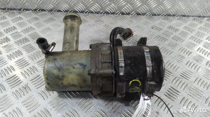 Насос эур 183042610Z Nissan Almera N16 (2000-2006)