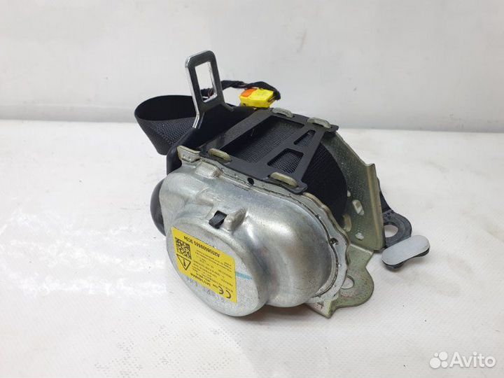 Ремень безопасности задний правый Mercedes-Benz C