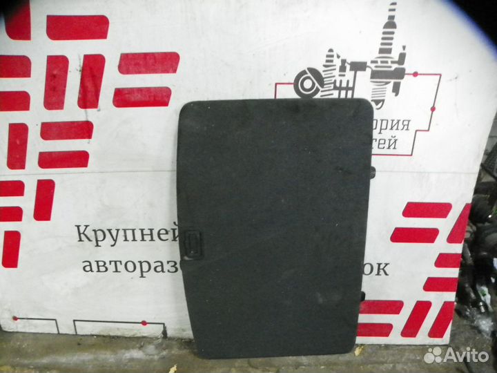 Пол багажника Kia Sportage JE 2006-2008