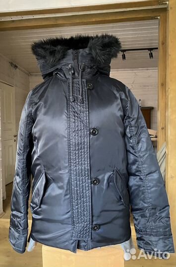 Пуховик Levi's, размер М