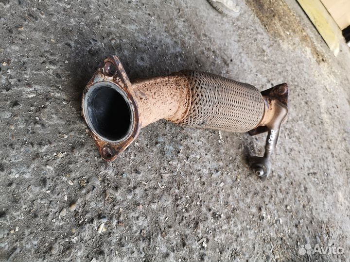 Приемная труба глушителя для Kia Sorento XM 2009