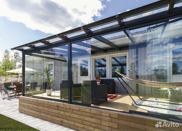 Безрамное остекление фасадов