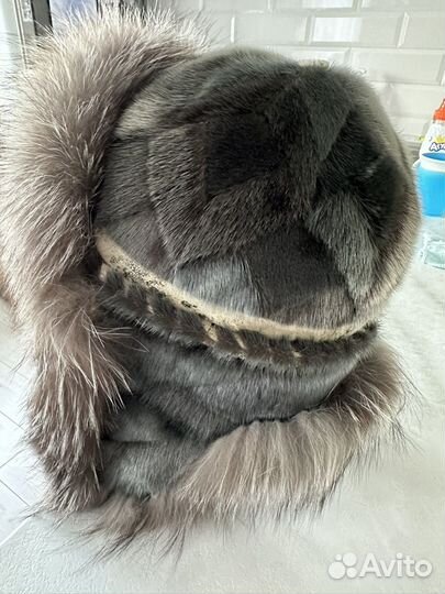 Шапка из натуральной чернобурки и нерпы