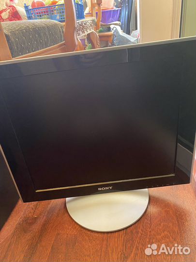 Монитор 1280x1024