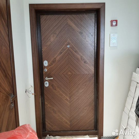 Двери межкомнатные шпон американский орех