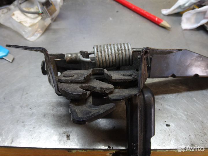 Киа Рио замок капота kia rio 11-17